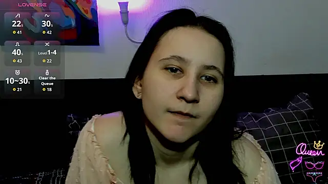 Snapshot of ChristinaFivePlus chatting on February 9, 2026, 9:24 am ChristinaFivePlus online show from February 9, 2026, 9:24 am