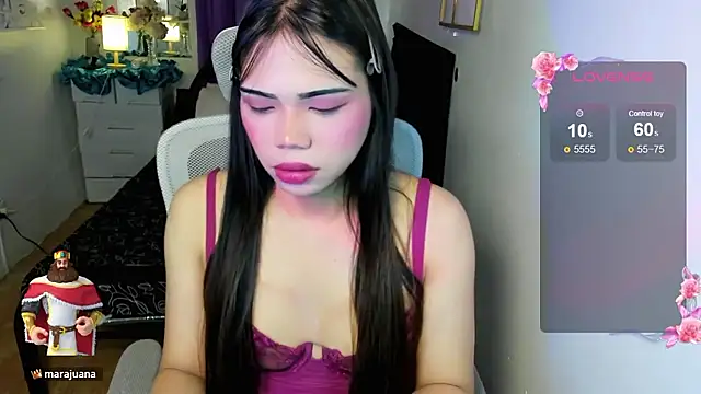 Snapshot of Lovely_naughtyLeii chatting on January 16, 2026, 12:47 am Lovely naughtyLeii online show from January 16, 2026, 12:47 am