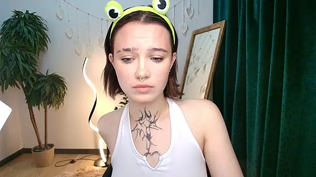 Snapshot of Elastikisss chatting on October 19, 2025, 2:12 am Elastikisss online show from October 19, 2025, 2:12 am