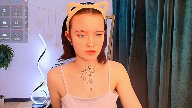 Snapshot of Elastikisss chatting on January 12, 2026, 2:28 am Elastikisss online show from January 12, 2026, 2:28 am