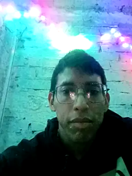 Snapshot of HungHangup chatting on November 7, 2025, 4:07 pm HungHangup online show from November 7, 2025, 4:07 pm