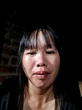 helenzz online show from October 13, 2025, 12:27 pm