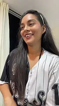 Selene Wings22 online show from May 21, 2026, 2:40 am