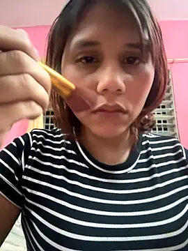 horigimeeee online show from December 5, 2025, 3:26 am