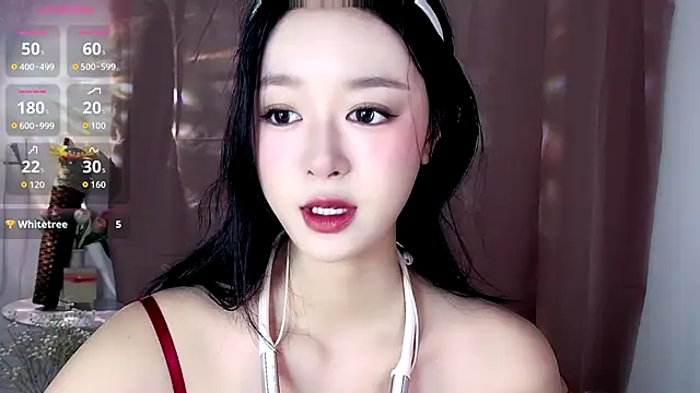 Snapshot of Nelly520 chatting on November 10, 2025, 5:28 am Nelly520 online show from November 10, 2025, 5:28 am