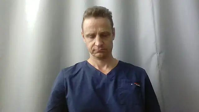 Snapshot of Freeze_Fire chatting on June 20, 2026, 8:17 am Freeze Fire online show from June 20, 2026, 8:17 am