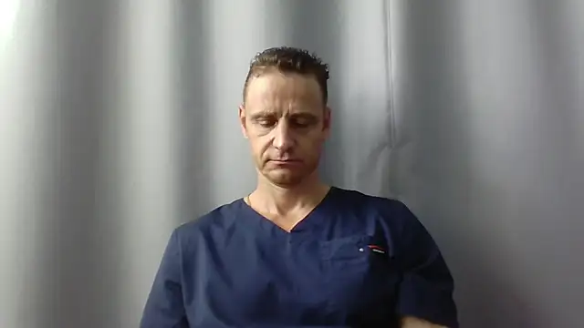 Snapshot of Freeze_Fire chatting on July 10, 2026, 6:50 am Freeze Fire online show from July 10, 2026, 6:50 am