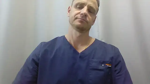 Snapshot of Freeze_Fire chatting on July 14, 2026, 12:11 pm Freeze Fire online show from July 14, 2026, 12:11 pm