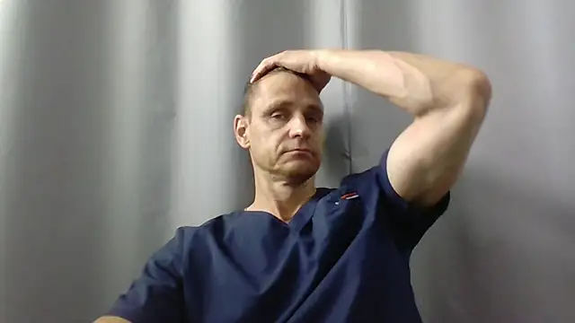 Snapshot of Freeze_Fire chatting on July 22, 2026, 7:22 am Freeze Fire online show from July 22, 2026, 7:22 am