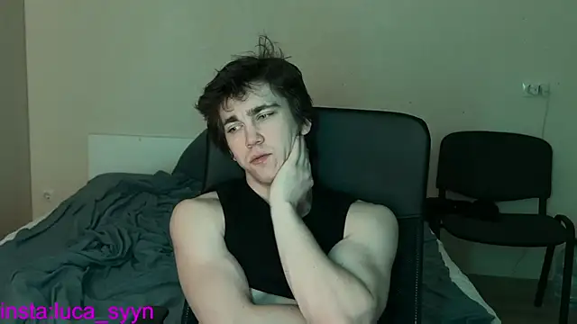 Snapshot of luca_syn chatting on September 30, 2025, 7:08 pm luca syn online show from September 30, 2025, 7:08 pm