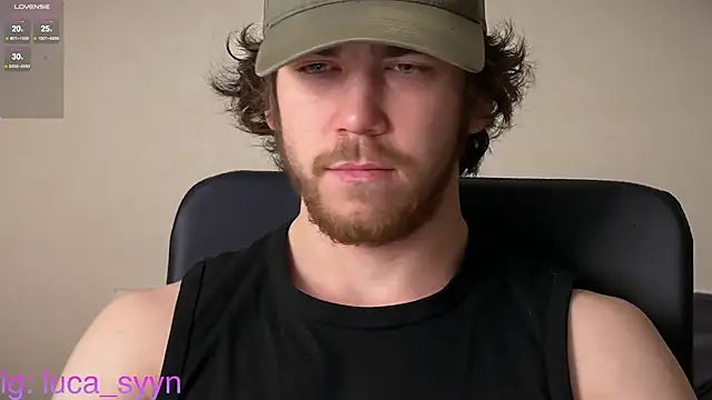 Snapshot of luca_syn chatting on November 15, 2025, 3:19 pm luca syn online show from November 15, 2025, 3:19 pm