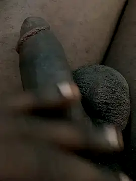 Snapshot of HUGE_BLACK_DICKY chatting on October 23, 2025, 9:30 am HUGE BLACK DICKY online show from October 23, 2025, 9:30 am