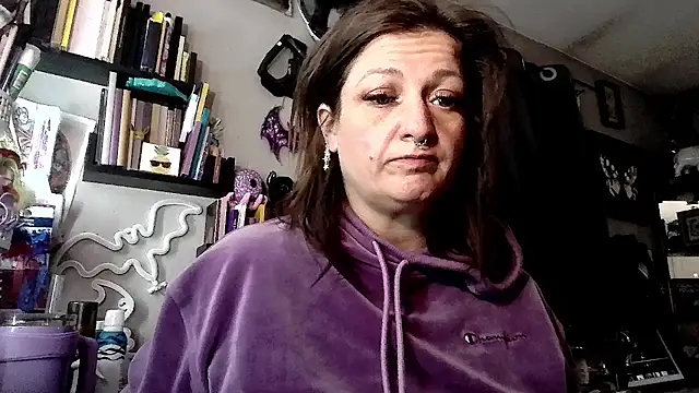 Snapshot of 88heygirlhey88 chatting on July 2, 2026, 11:49 am 88heygirlhey88 online show from July 2, 2026, 11:49 am