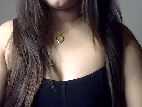 Snapshot of Aaliya02 chatting on October 9, 2025, 1:58 am Aaliya02 online show from October 9, 2025, 1:58 am