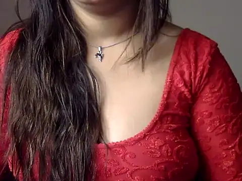 Snapshot of Aaliya02 chatting on October 23, 2025, 5:18 am Aaliya02 online show from October 23, 2025, 5:18 am