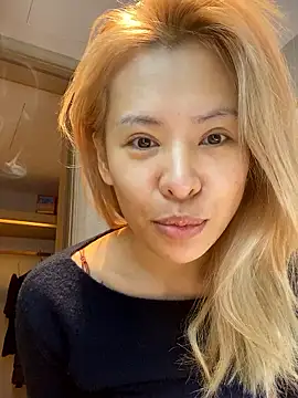 Snapshot of miumiu-66 chatting on December 19, 2025, 6:31 am miumiu-66 online show from December 19, 2025, 6:31 am