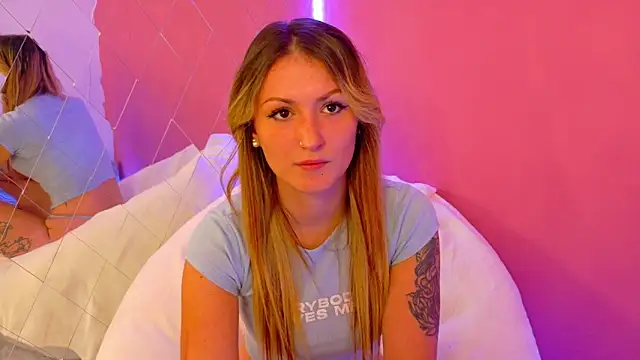 Snapshot of Anaayss_ chatting on September 30, 2025, 4:50 am Anaayss online show from September 30, 2025, 4:50 am