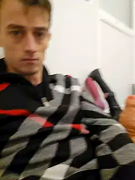 Snapshot of Chrisou73 chatting on February 14, 2026, 4:15 pm Chrisou73 online show from February 14, 2026, 4:15 pm