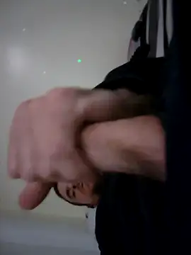 Snapshot of FIREMAN954 chatting on September 30, 2025, 11:48 am FIREMAN954 online show from September 30, 2025, 11:48 am