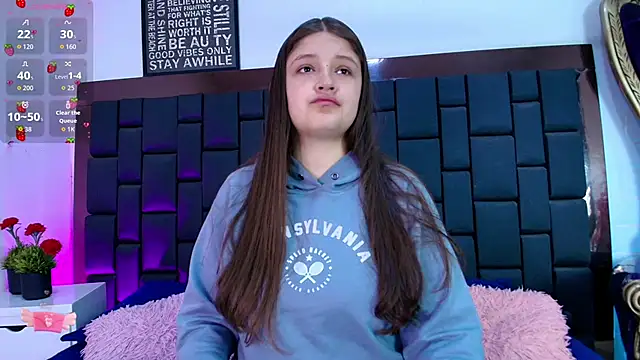 Krystal Heartss online show from November 12, 2025, 2:39 pm