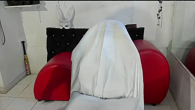 ValeryTatto online show from July 13, 2026, 1:47 pm