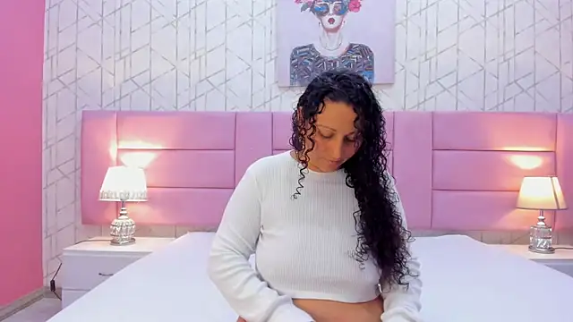 Snapshot of VaniaRose chatting on October 24, 2025, 1:29 pm VaniaRose online show from October 24, 2025, 1:29 pm