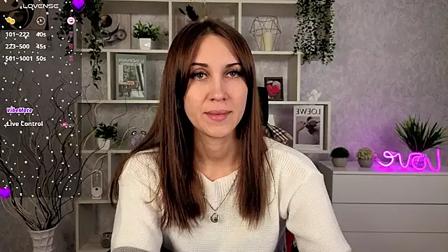 DreamVelour online show from November 3, 2025, 8:54 pm