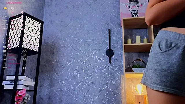 Snapshot of ElenoreReth chatting on October 18, 2025, 1:52 am ElenoreReth online show from October 18, 2025, 1:52 am