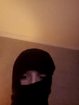 Moranguinha2234 online show from September 23, 2025, 1:19 am