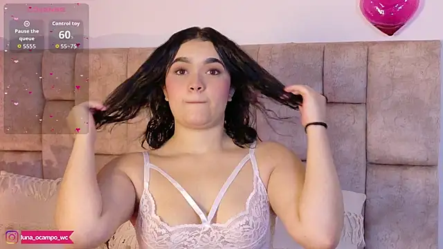 Snapshot of LunaOcampo_ chatting on December 18, 2025, 7:42 pm LunaOcampo online show from December 18, 2025, 7:42 pm