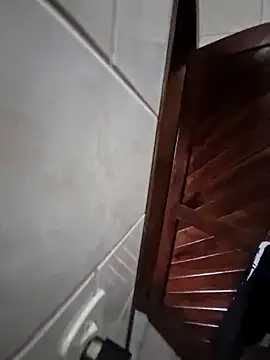 Snapshot of Preto18cmssa chatting on February 11, 2026, 7:41 pm Preto18cmssa online show from February 11, 2026, 7:41 pm