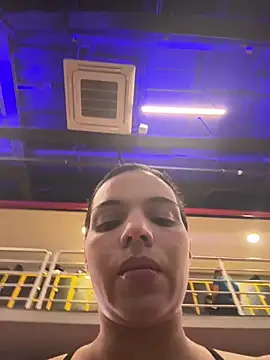 Snapshot of Anavalle chatting on February 10, 2026, 11:53 pm Anavalle online show from February 10, 2026, 11:53 pm