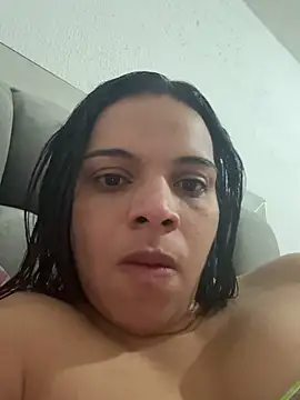 Snapshot of Anavalle chatting on March 15, 2026, 4:13 pm Anavalle online show from March 15, 2026, 4:13 pm