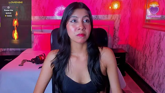 Snapshot of Lana_Sl4ve chatting on October 22, 2025, 2:45 am Lana Sl4ve online show from October 22, 2025, 2:45 am