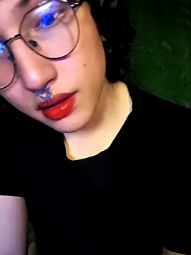 -BlueOpal- online show from November 29, 2025, 8:12 pm