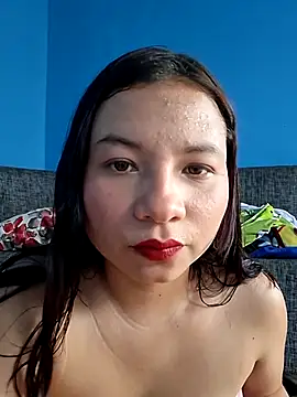 hot-mom22 online show from September 27, 2025, 6:57 pm