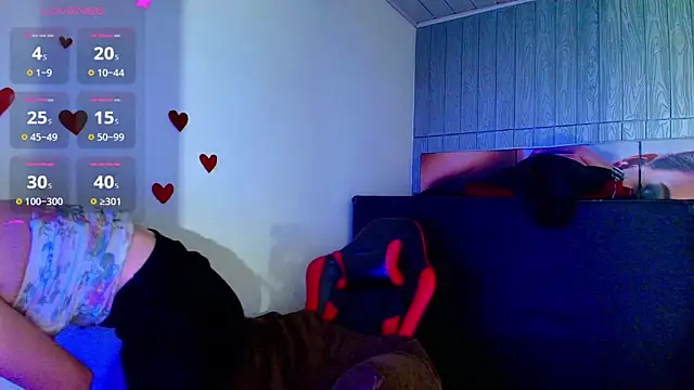 lala clark online show from February 20, 2026, 8:42 pm