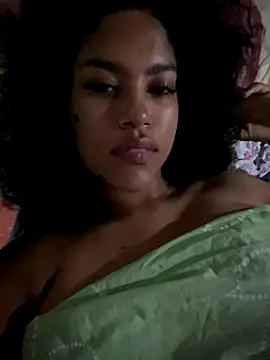 miiabrown18 online show from November 23, 2025, 9:09 am