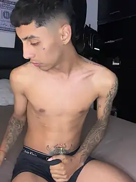 Snapshot of Ray_grant chatting on March 16, 2026, 4:18 am Ray grant online show from March 16, 2026, 4:18 am