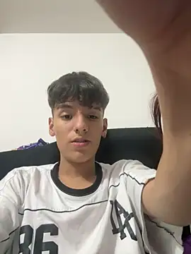  Kinky69  online show from November 9, 2025, 3:27 am