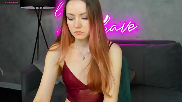 Snapshot of Berta_Kelly chatting on October 7, 2025, 1:14 am Berta Kelly online show from October 7, 2025, 1:14 am