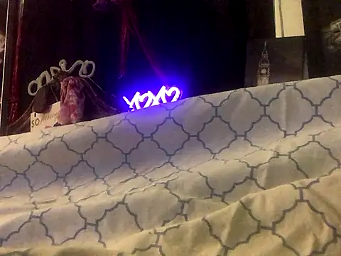 blondebarbiebae online show from October 28, 2025, 8:07 am