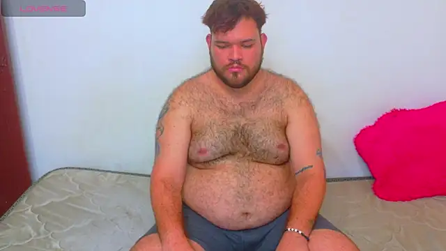 Snapshot of big_bearr chatting on January 9, 2026, 4:48 am big bearr online show from January 9, 2026, 4:48 am