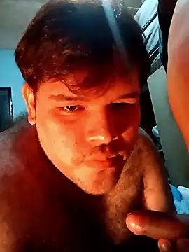 Snapshot of big_bearr chatting on March 9, 2026, 4:27 am big bearr online show from March 9, 2026, 4:27 am