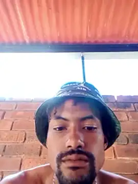 Snapshot of Goofygoody17 chatting on December 16, 2025, 11:26 am Goofygoody17 online show from December 16, 2025, 11:26 am