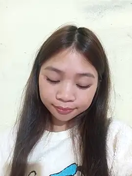 Mayy1 online show from October 24, 2025, 12:23 pm