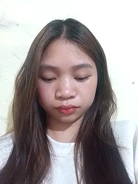 Mayy1 online show from November 30, 2025, 7:34 am