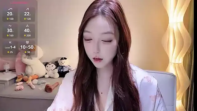 Luna--1 online show from July 23, 2026, 1:42 pm