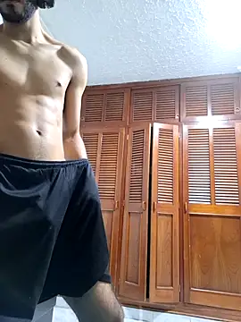 zkendell01 online show from November 2, 2025, 5:10 am