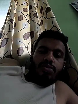 Snapshot of SilentTerr chatting on September 23, 2025, 10:29 am SilentTerr online show from September 23, 2025, 10:29 am